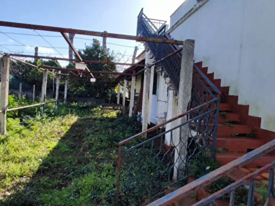 Immagine 22 di Villa in vendita  in VIA PISANI a Torre Del Greco