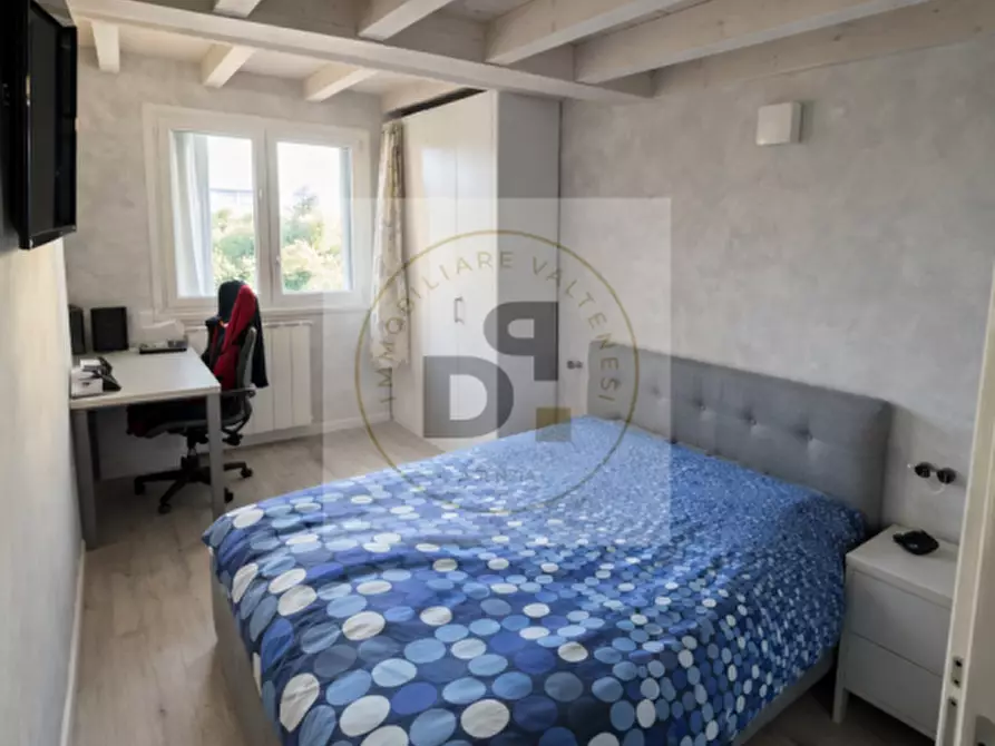 Immagine 7 di Casa trifamiliare in vendita  in via raffaello toscolano maderno a Toscolano-Maderno