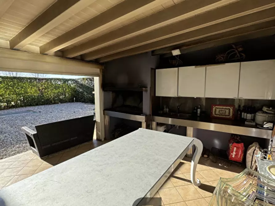 Immagine 11 di Casa trifamiliare in vendita  in via raffaello toscolano maderno a Toscolano-Maderno