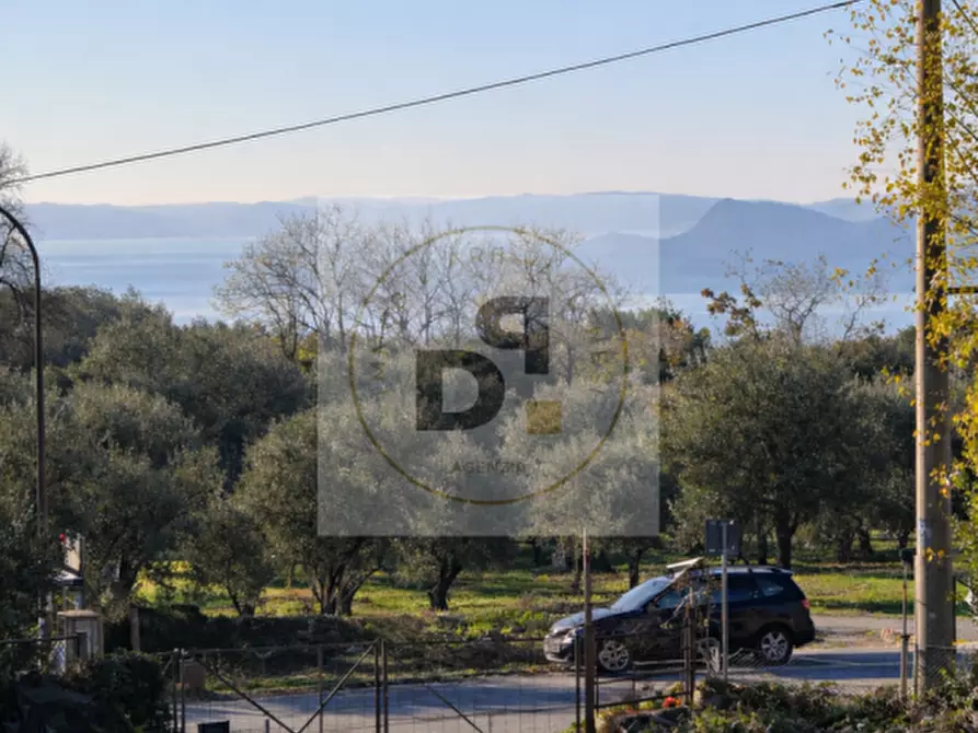 Immagine 13 di Casa trifamiliare in vendita  in via raffaello toscolano maderno a Toscolano-Maderno