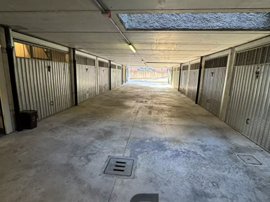 Immagine 21 di Casa trifamiliare in vendita  in via raffaello toscolano maderno a Toscolano-Maderno