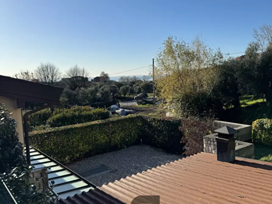 Immagine 22 di Casa trifamiliare in vendita  in via raffaello toscolano maderno a Toscolano-Maderno