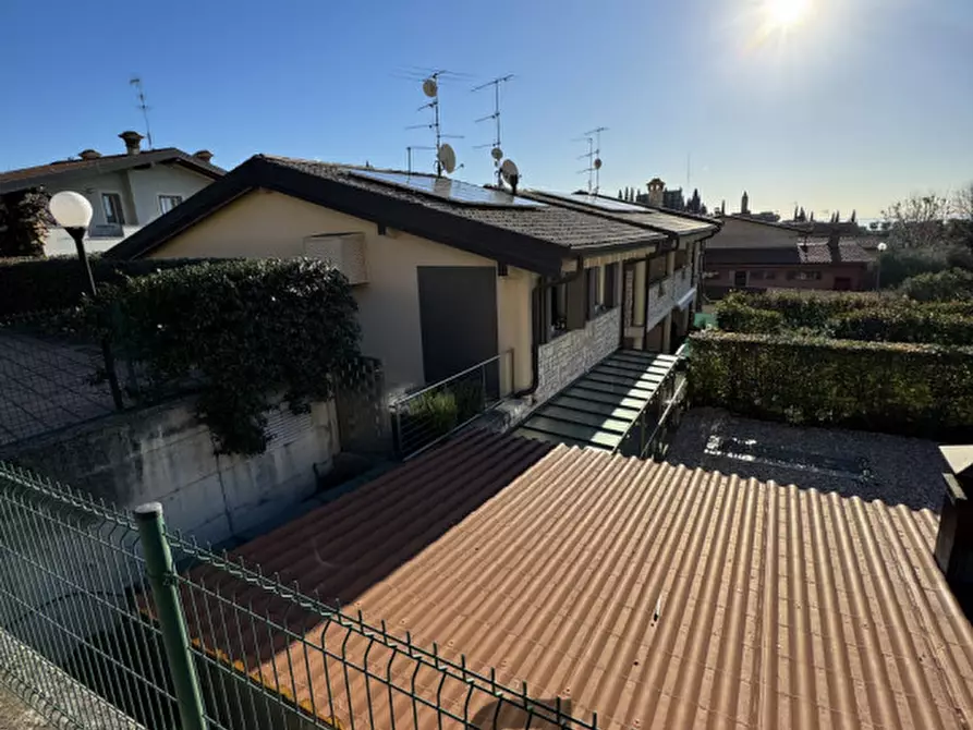 Immagine 23 di Casa trifamiliare in vendita  in via raffaello toscolano maderno a Toscolano-Maderno