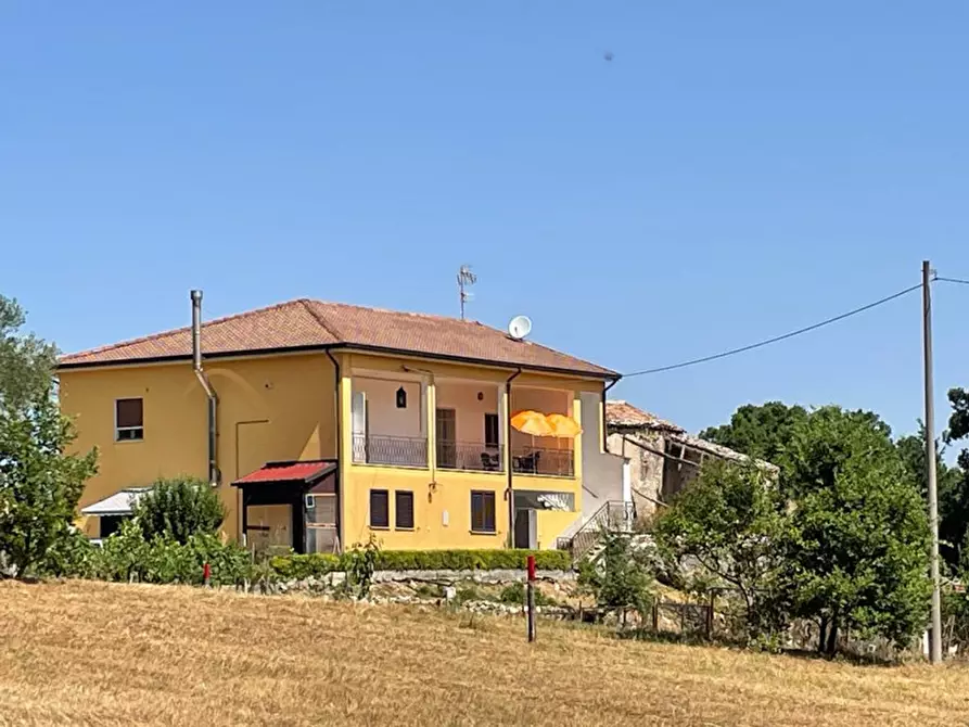 Immagine 4 di Villetta a schiera in vendita  a Tramutola