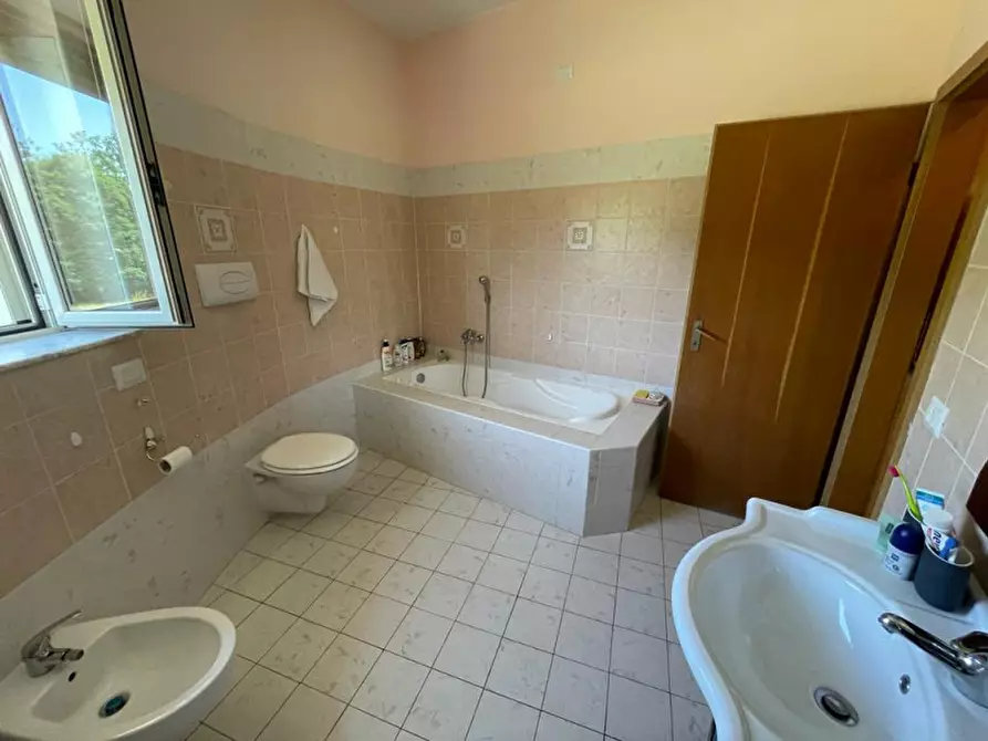 Immagine 15 di Villetta a schiera in vendita  a Tramutola