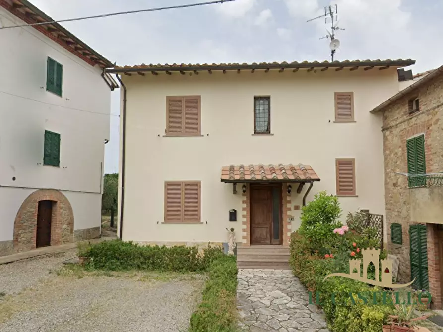 Immagine 2 di Villetta a schiera in vendita  in sanfatucchio a Castiglione Del Lago