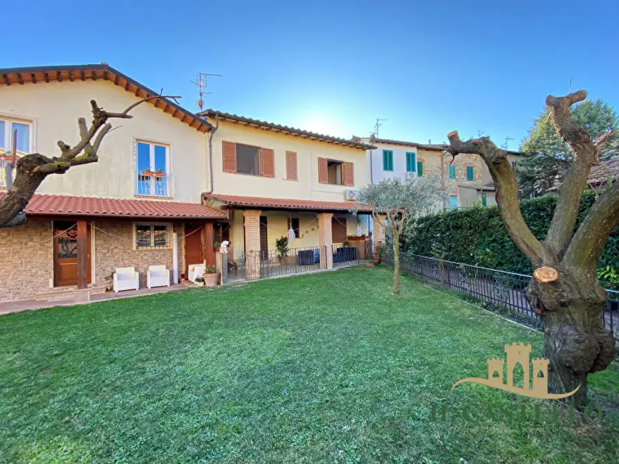 Immagine 23 di Villetta a schiera in vendita  in sanfatucchio a Castiglione Del Lago