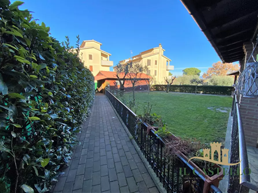 Immagine 24 di Villetta a schiera in vendita  in sanfatucchio a Castiglione Del Lago