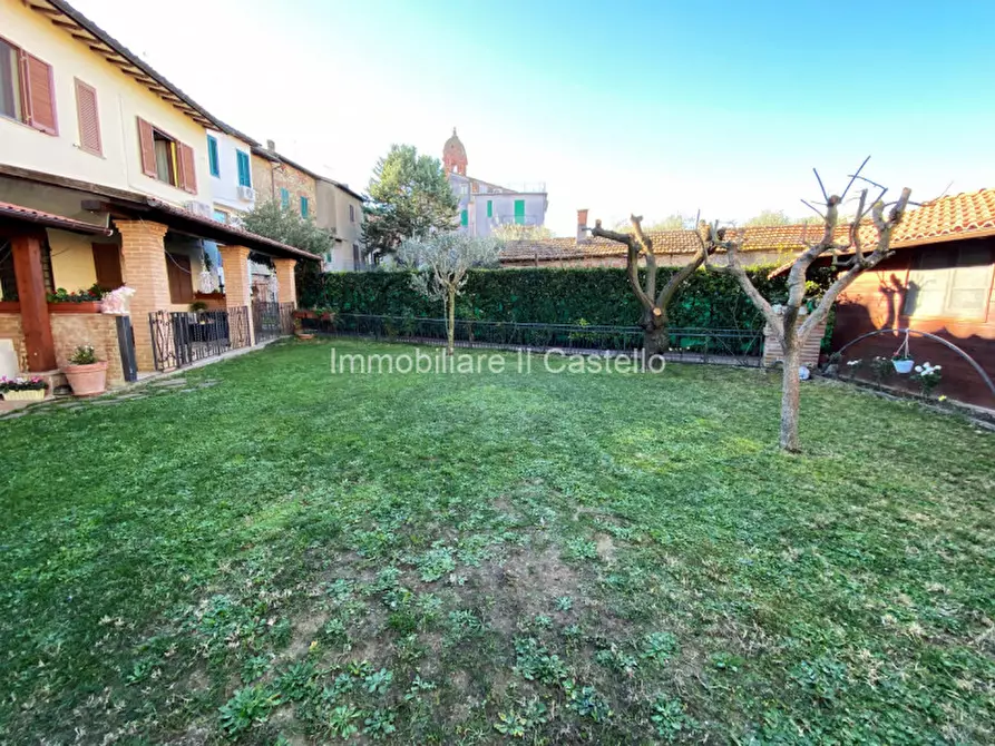 Immagine 27 di Villetta a schiera in vendita  in sanfatucchio a Castiglione Del Lago