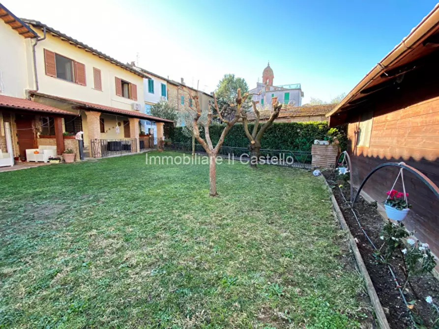 Immagine 29 di Villetta a schiera in vendita  in sanfatucchio a Castiglione Del Lago