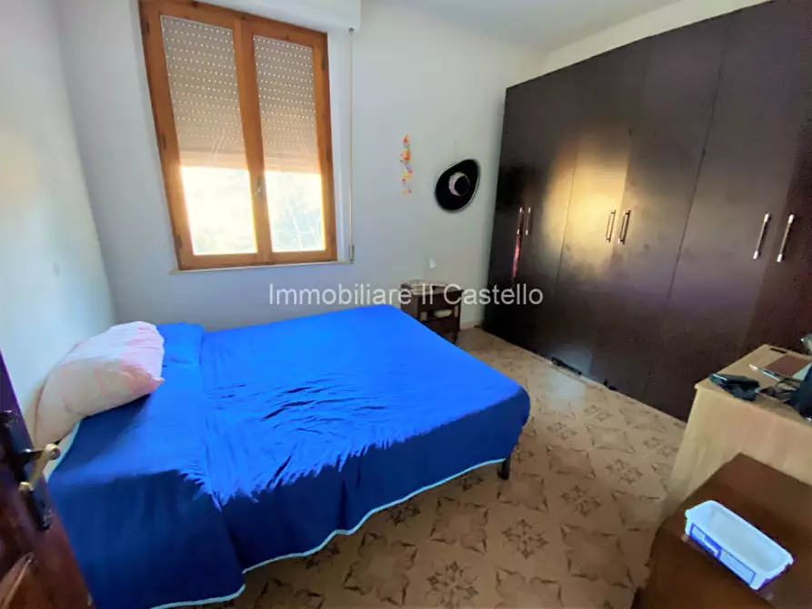 Immagine 7 di Appartamento in vendita  in Via Nino Bixio a Castiglione Del Lago