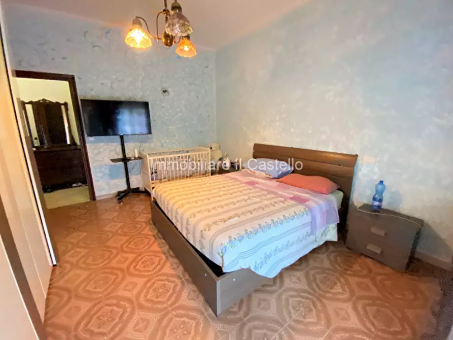 Immagine 11 di Appartamento in vendita  in Via Nino Bixio a Castiglione Del Lago