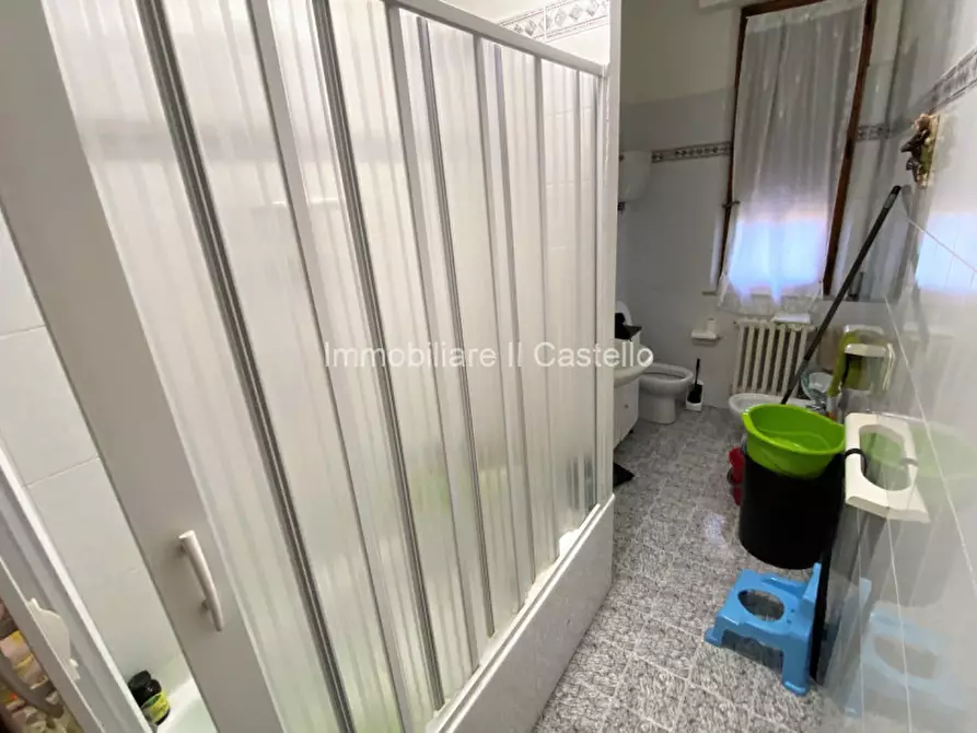 Immagine 18 di Appartamento in vendita  in Via Nino Bixio a Castiglione Del Lago