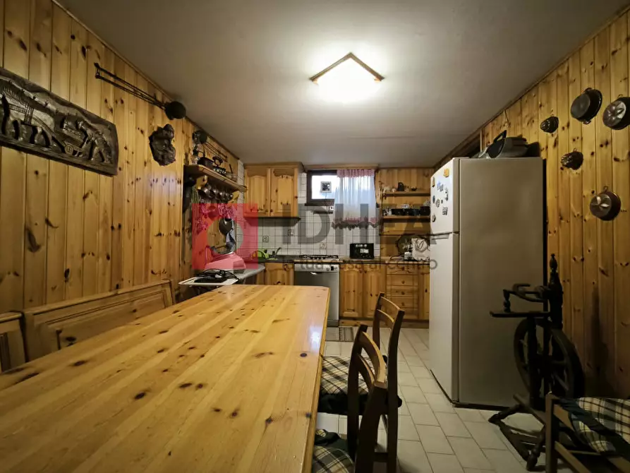 Immagine 15 di Casa trifamiliare in vendita  in Via Bachelet a Casier