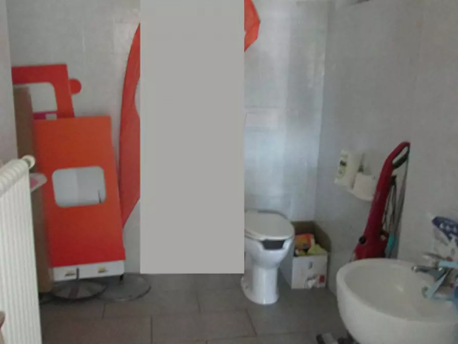 Immagine 6 di Negozio in affitto  in San Bortolo a Vicenza