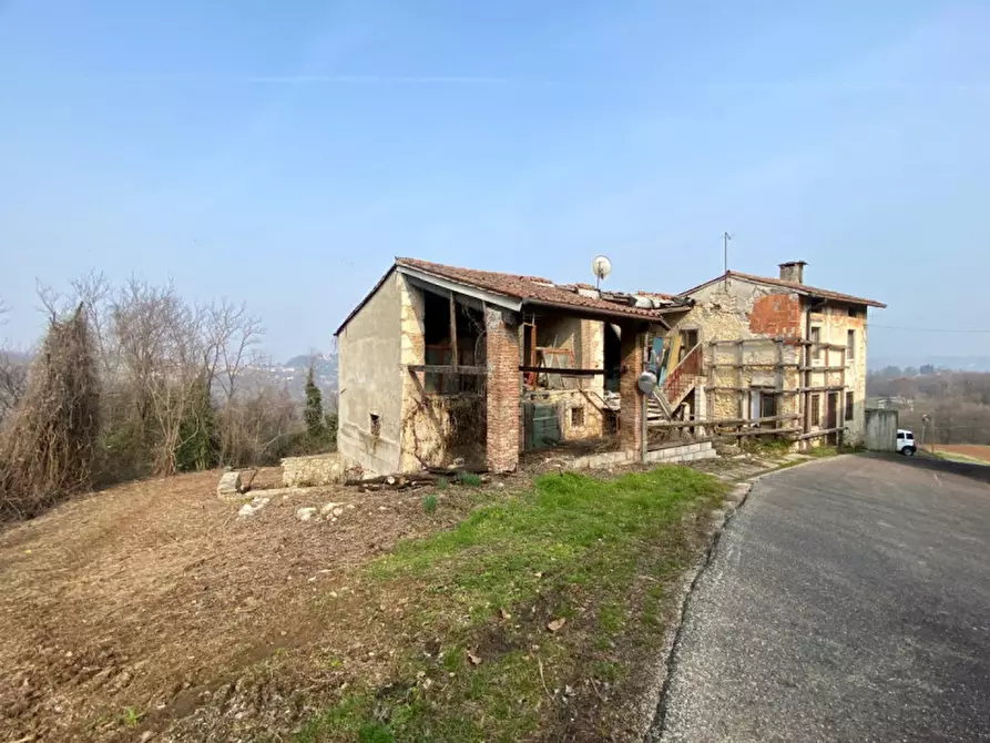 Immagine 5 di Rustico / casale in vendita  in Via madurello, 2 a Altavilla Vicentina