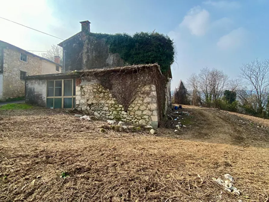Immagine 8 di Rustico / casale in vendita  in Via madurello, 2 a Altavilla Vicentina