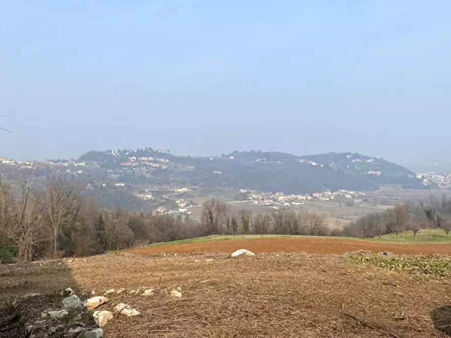 Immagine 10 di Rustico / casale in vendita  in Via madurello, 2 a Altavilla Vicentina