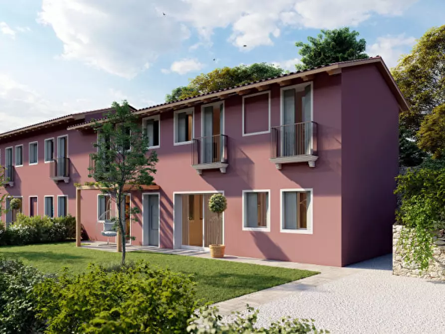Immagine 7 di Casa bifamiliare in vendita  in Strada di Bisortole, 2 a Vicenza