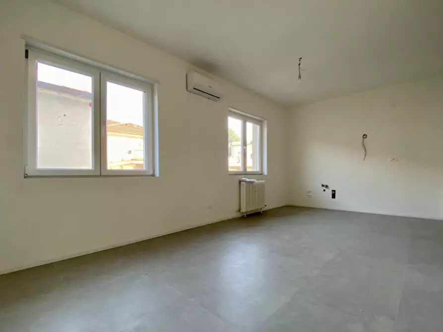 Immagine 8 di Appartamento in vendita  in Borgo Casale a Vicenza