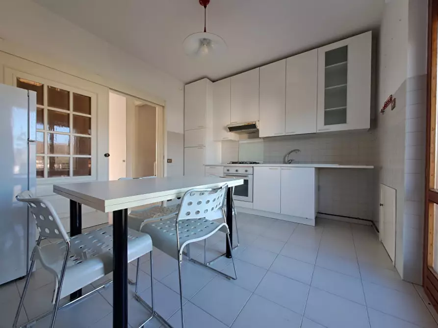 Immagine 4 di Appartamento in vendita  a Tuoro Sul Trasimeno