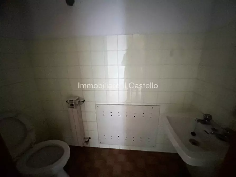 Immagine 7 di Ufficio in affitto  in Castiglione del Lago a Castiglione Del Lago