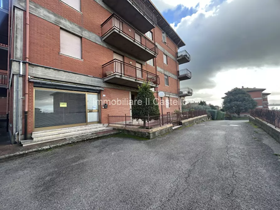 Immagine 17 di Ufficio in affitto  in Castiglione del Lago a Castiglione Del Lago