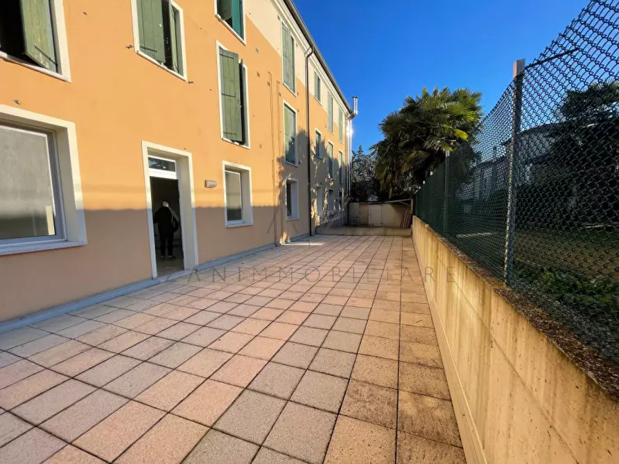 Immagine 20 di Attività commerciale in vendita  in Via Roma a Tombolo