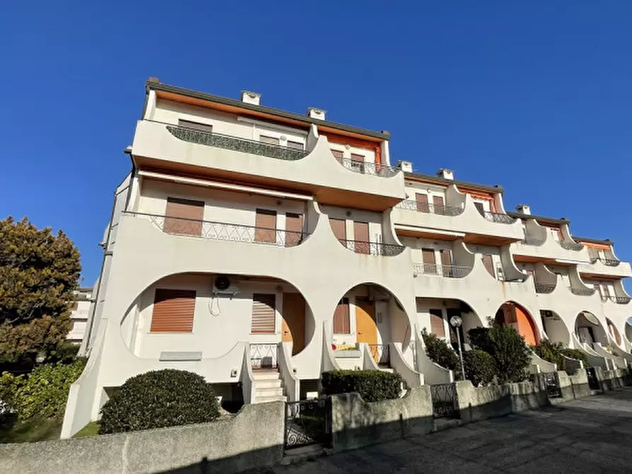 Immagine 8 di Appartamento in vendita  in Via delle Nazioni Unite a Chioggia