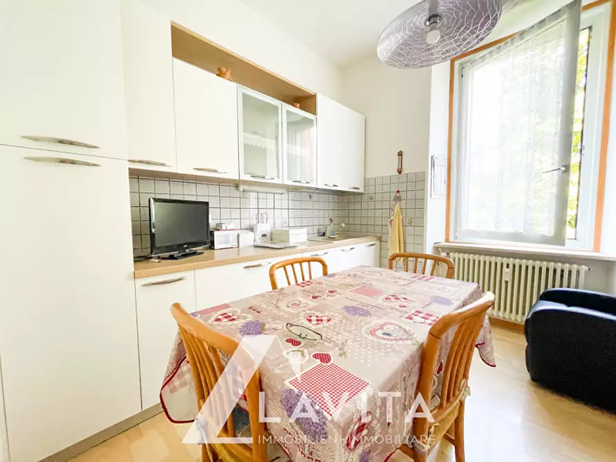 Immagine 12 di Appartamento in vendita  in via Gorizia a Bolzano