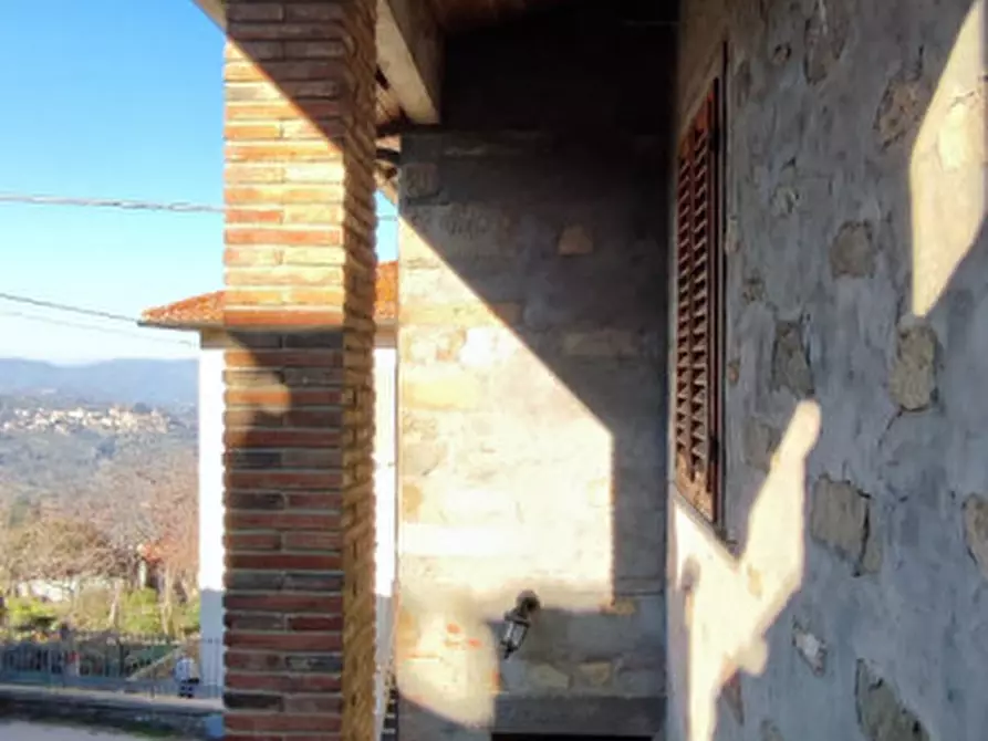 Immagine 4 di Villetta a schiera in vendita  in via della torre campanaria a Montevarchi