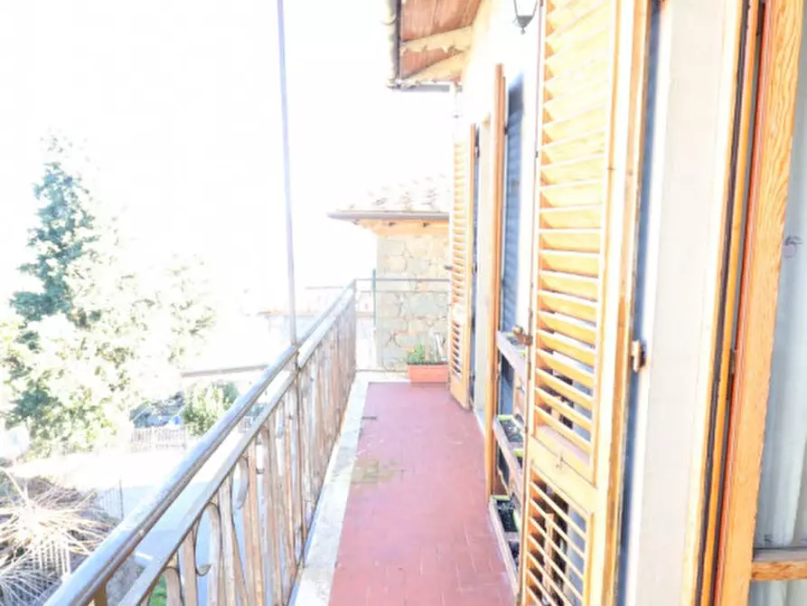 Immagine 16 di Villetta a schiera in vendita  in via della torre campanaria a Montevarchi