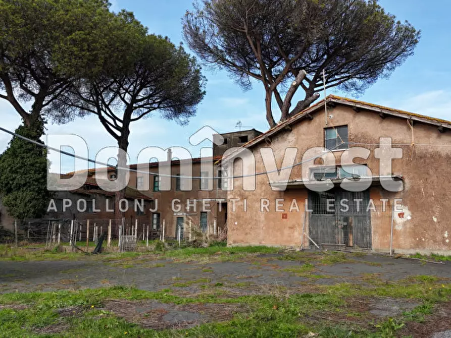 Immagine 43 di Villa in vendita  in viale della Repubblica a Marino