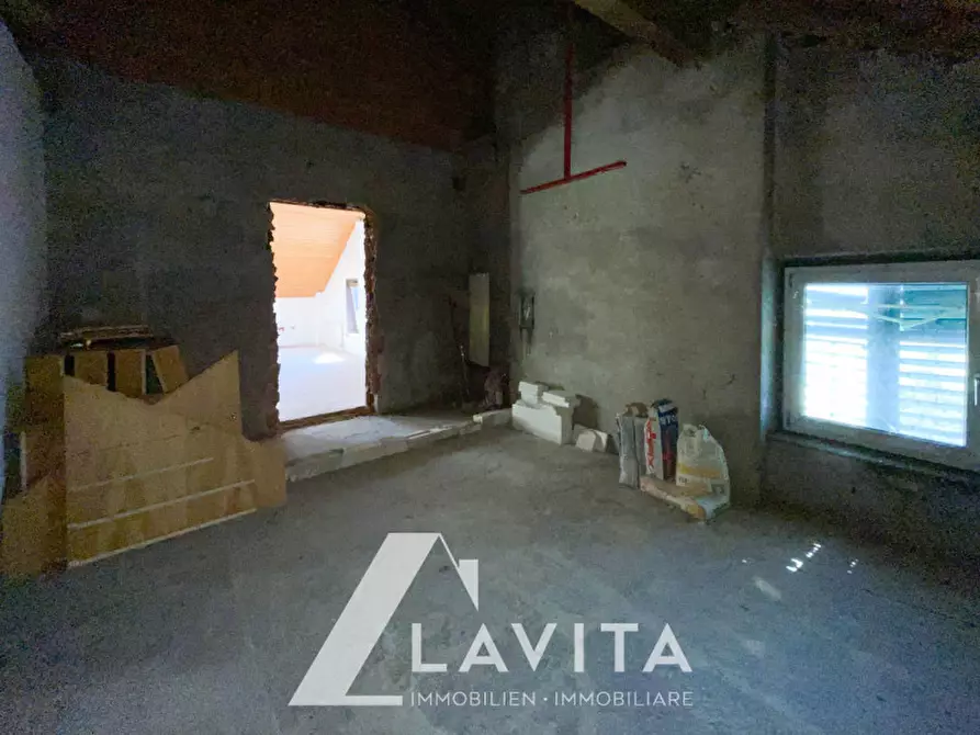 Immagine 10 di Appartamento in vendita  in via Stazione 40 a Egna .Neumarkt.