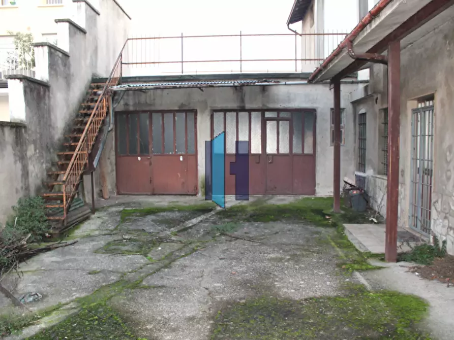 Immagine 1 di Casa indipendente in vendita  in PIAZZA CADUTI a Calvisano