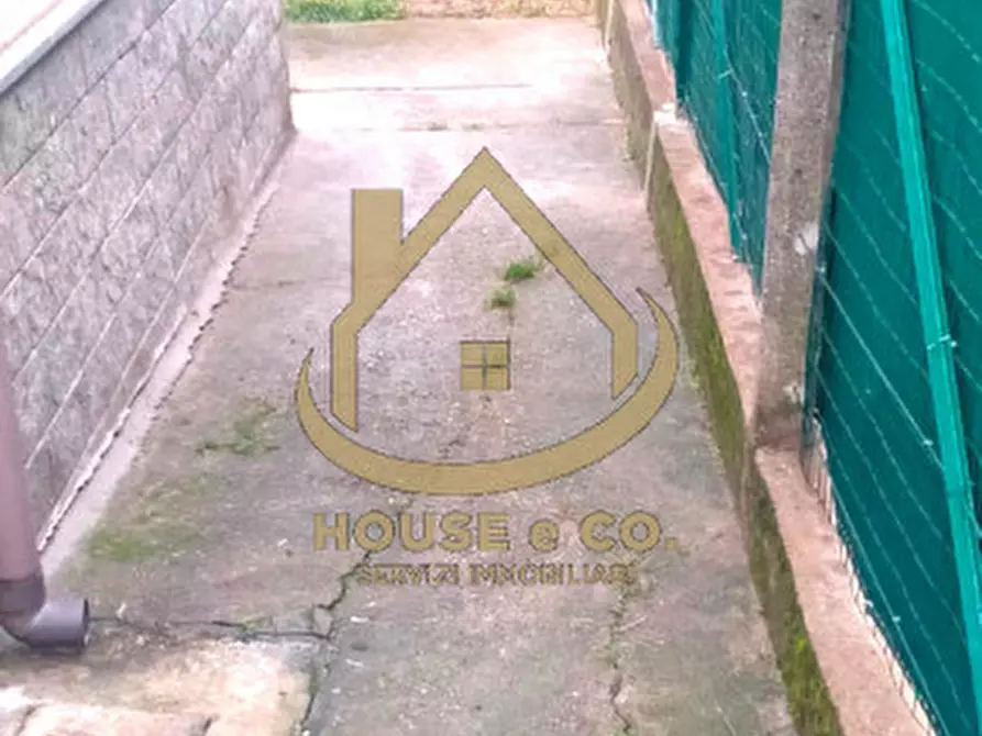 Immagine 27 di Villa in vendita  in Viale Montegrappa a Vigevano