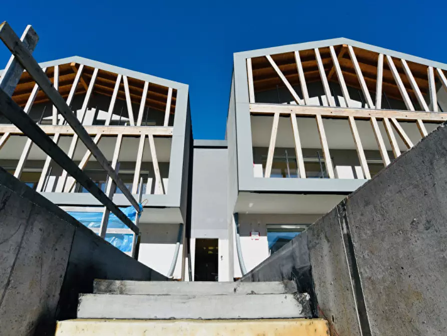 Immagine 18 di Appartamento in vendita  in via al castello a Altopiano Della Vigolana