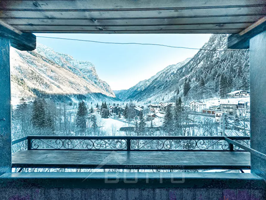 Immagine 1 di Rustico / casale in vendita  in via matolo a Alagna Valsesia