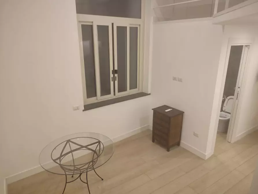 Immagine 10 di Appartamento in affitto  in Via Santa Maria in Portico a Napoli