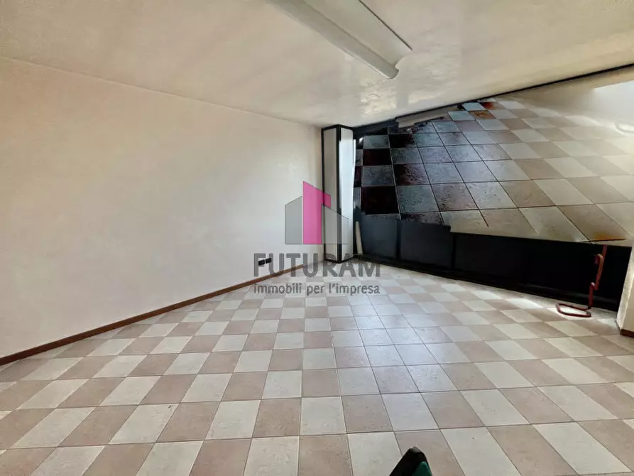 Immagine 3 di Ufficio in affitto  in Via Arno a Pianiga