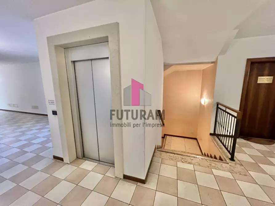 Immagine 16 di Ufficio in affitto  in Via Arno a Pianiga