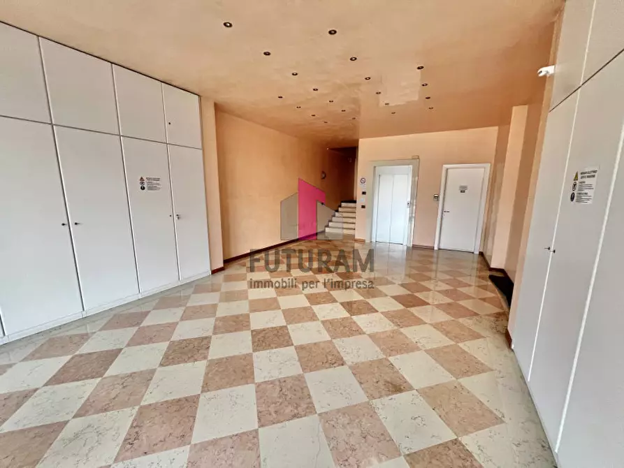 Immagine 18 di Ufficio in affitto  in Via Arno a Pianiga