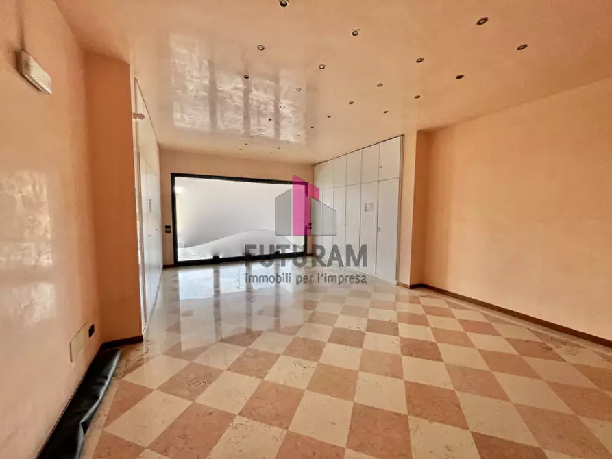 Immagine 19 di Ufficio in affitto  in Via Arno a Pianiga