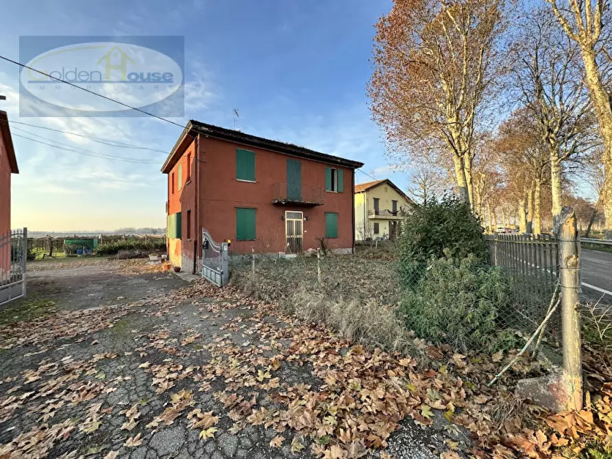 Immagine 3 di Casa indipendente in vendita  in Via Fiume Vecchio 82 a Molinella