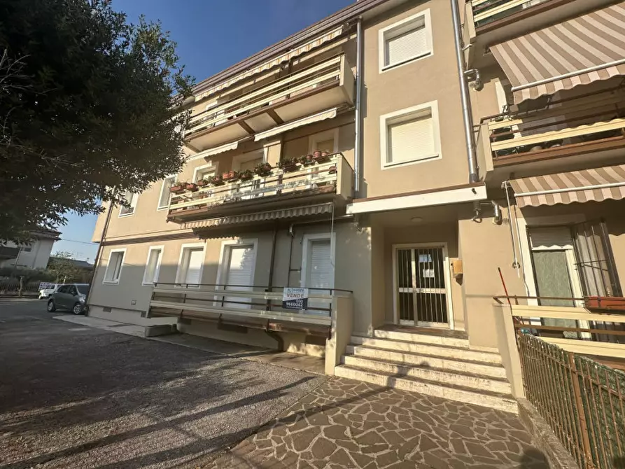 Immagine 1 di Appartamento in vendita  in VIA GALILEI 35 a Montichiari