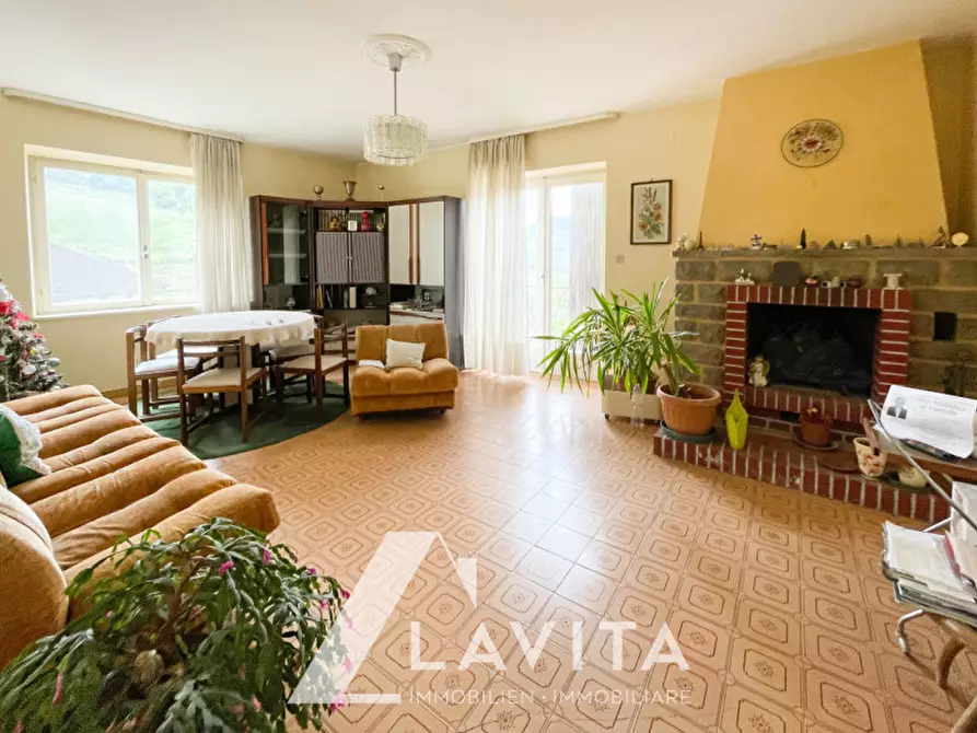 Immagine 6 di Casa bifamiliare in vendita  in via Masi Bassi a Salorno .Salurn.