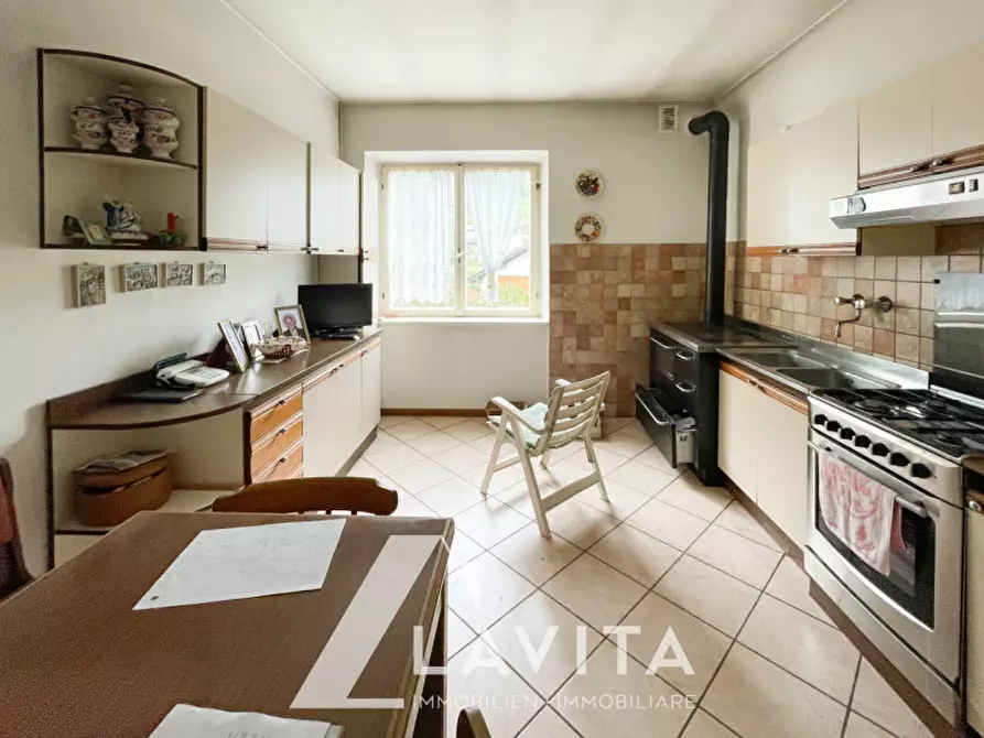 Immagine 11 di Casa bifamiliare in vendita  in via Masi Bassi a Salorno .Salurn.