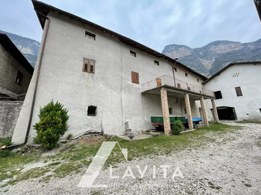 Immagine 1 di Casa indipendente in vendita  in via 4 Novembre a Rovere' Della Luna