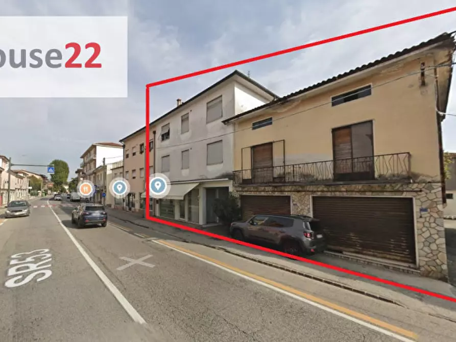 Immagine 3 di Palazzo in vendita  in Viale Anconetta 130 a Vicenza