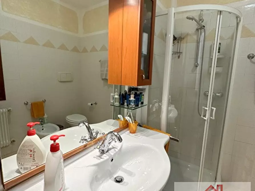 Immagine 9 di Casa trifamiliare in vendita  in VIA MERCATELLI a Susegana